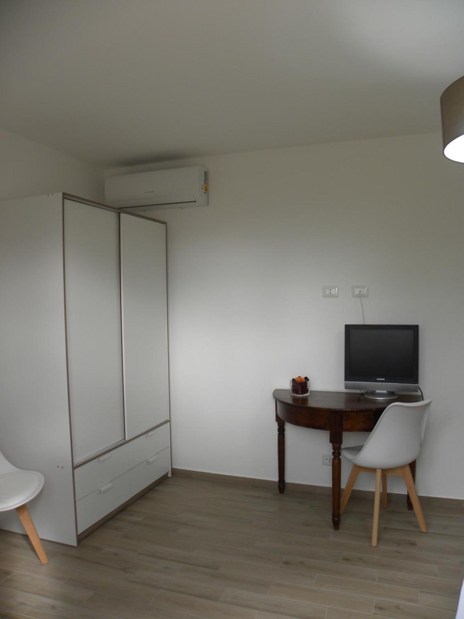 カステッランマーレ・デル・ゴルフォ Ibiscus Bed & Breakfast エクステリア 写真